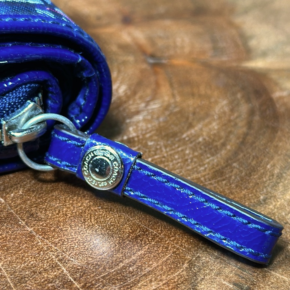 COACH Signature Tartan Snap Wallet - Picture 10 of 16